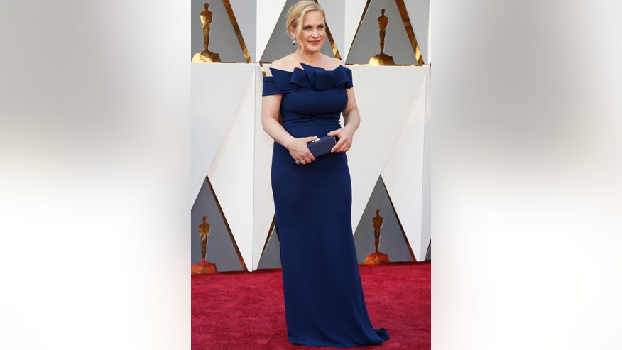oscars 2016 patricia arquette.jpg